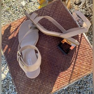 Elegant Tan Sandals by